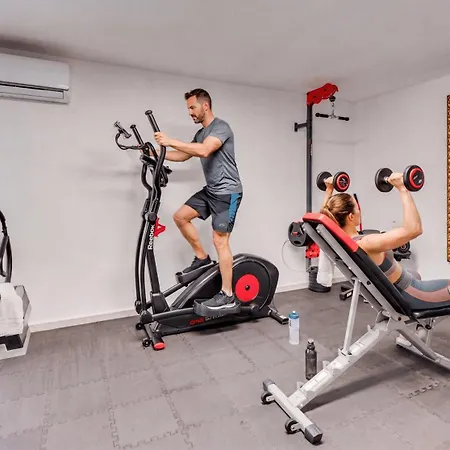 Vacation Marbella I Marblanc, Private Pool, 350m To The Beach, Bbq, Gym, Sauna, 24h Security Villa
